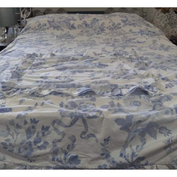 Pottery Barn LoveShack Fancy Ruffle Damask Blue White Twin Duvet Cover Sham Set - Picture 2 of 7